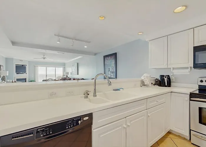 Holiday home Oceans Pointe 302