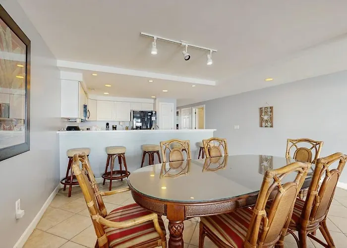 Holiday home Oceans Pointe 302