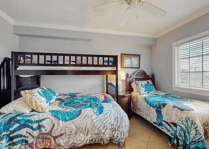 Oceans Pointe 302 Holiday home *